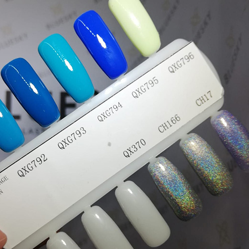 BLUESKY Esmalte Gel QXG796 - Verde Pastel